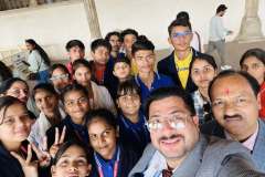 589815464_1310695654190215_5720694311408802039_n