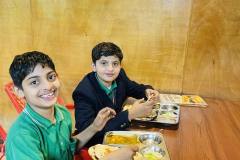 590644972_1310692107523903_8339325051390760014_n